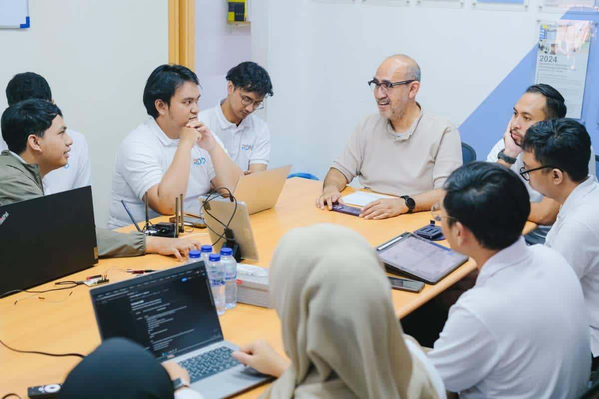 AI Collaboration for Mining Industry Transformation