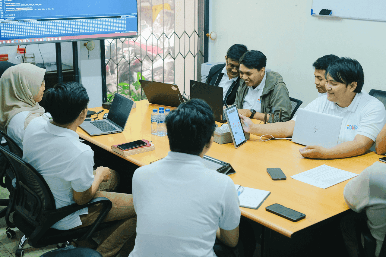 QUiC Project Engineer Weekly Meetings and Discussions — supporting photo