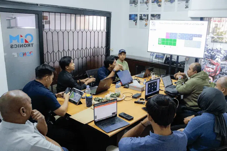 Strengthening TPMS and AI Technology Collaboration for the Mining Industry, Qimtronics and PT Chitra Paratama — supporting photo